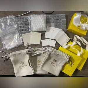 Kendra Scott Empty Packaging